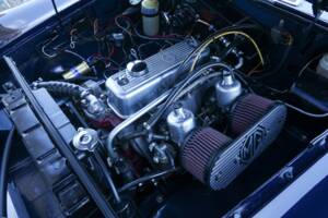 Image 10/50 de MG MGB (1966)