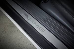 Image 53/99 de Mercedes-Benz SL 55 AMG (2005)