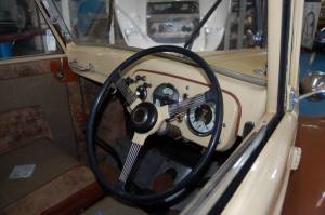 Image 7/12 of Austin FX 3 London Taxi (1955)