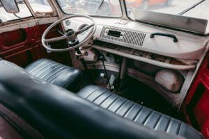 Bild 93/116 von Volkswagen T1 Brasil 1.6 (1973)