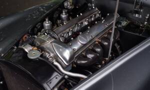 Image 5/33 of Jaguar XK 120 OTS (1951)