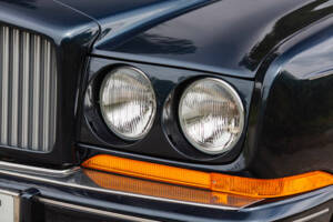 Afbeelding 11/50 van Bentley Azure (1997)