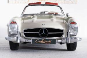 Image 17/50 of Mercedes-Benz 300 SL Roadster (1961)