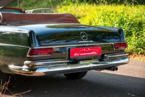 Bild 40/41 von Mercedes-Benz 250 SE (1967)