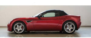 Image 2/9 of Alfa Romeo 8C Spider (2011)