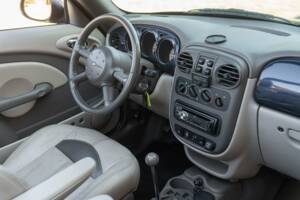 Imagen 35/50 de Chrysler PT Cruiser Cabrio Limited 2.4 (2005)