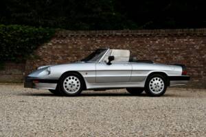 Image 25/50 de Alfa Romeo 2.0 Spider QV (1988)