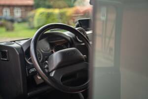 Image 29/42 of Land Rover Defender 90 (2015)