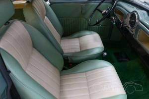 Immagine 7/19 di Morris Minor 1000 Traveller (1968)