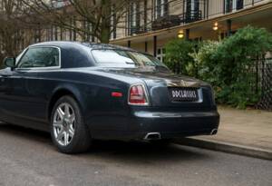 Image 13/27 of Rolls-Royce Phantom Coupé (2013)