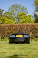 Image 25/39 of Aston Martin DBS Volante (2011)