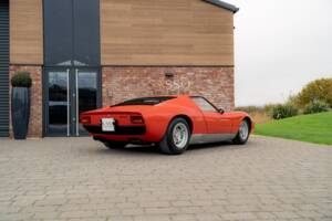 Bild 40/85 von Lamborghini Miura P 400 (1967)