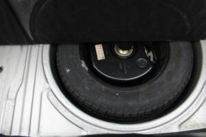 Image 17/32 de BMW 325ix (1990)