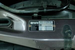 Bild 21/50 von Mercedes-Benz 400 SE (1991)