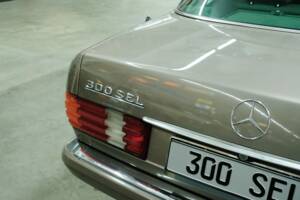 Bild 9/50 von Mercedes-Benz 300 SEL (1986)
