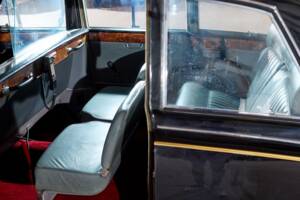 Image 47/70 of Daimler DS 420 (1976)