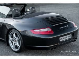 Bild 15/27 von Porsche 911 Carrera S (2006)