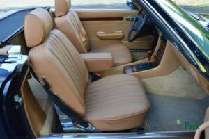 Image 40/50 de Mercedes-Benz 380 SL (1982)