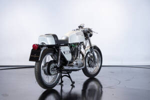 Image 4/41 of Ducati DUMMY (1972)
