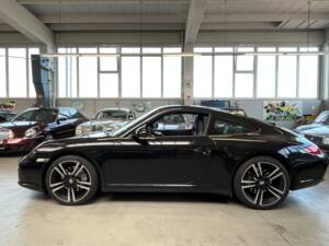Image 31/39 of Porsche 911 Carrera (2011)