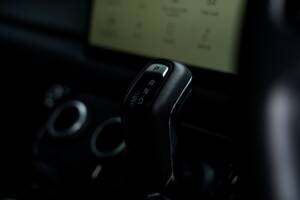 Image 34/61 de Land Rover Defender 110 D200 AWD (2023)