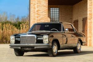 Image 1/46 of Mercedes-Benz 250 CE (1970)