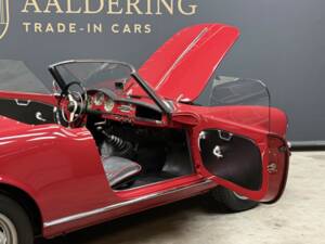 Image 45/50 of Alfa Romeo Giulietta Spider Veloce (1959)