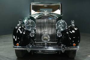 Image 8/30 of Rolls-Royce Phantom III (1938)