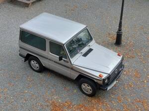 Image 8/9 of Mercedes-Benz 300 GD (SWB) (1988)