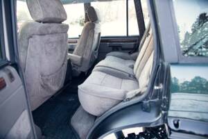 Obraz 38/39 pojazdu Land Rover Range Rover Classic Vogue SEi (1993)