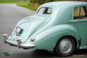 Image 37/46 of Bentley R-Type (1953)