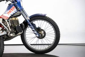 Image 25/40 of Beta TR34 (1990)