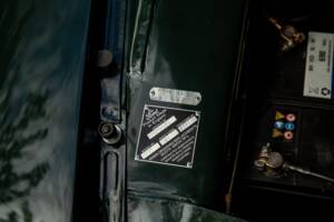 Image 8/44 of Ford Zodiac MkIII (1964)