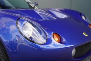 Bild 33/50 von Lotus Elise 111 (1998)
