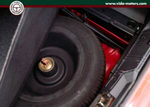 Immagine 10/17 di BMW 318i (1996)