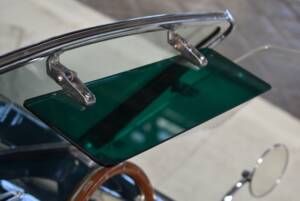 Image 21/39 of Hawk Cobra 289 (1968)