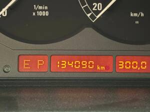 Bild 6/18 von BMW 850i (1990)