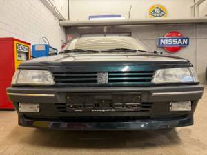Afbeelding 3/16 van Peugeot 405 (1991)