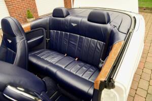 Image 35/50 of Bentley Azure (2009)