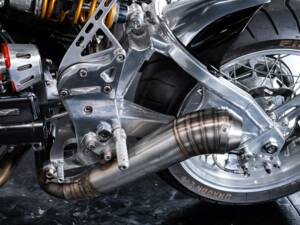 Image 23/50 of Moto Guzzi DUMMY (1998)