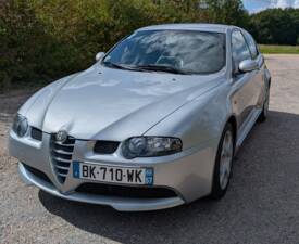 Image 2/111 of Alfa Romeo 147 3.2 GTA (2002)