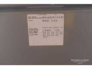 Bild 26/29 von Porsche 911 Carrera 4S (1998)