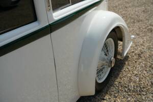 Bild 40/50 von Bentley 3 1/2 Liter Park Ward FHC (1933)