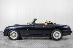Immagine 8/50 di MG RV8 (1991)