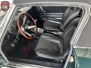 Image 27/68 of Alfa Romeo Spider Veloce 2000 (1977)