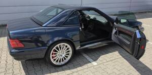 Image 47/100 of Mercedes-Benz SL 500 (1999)