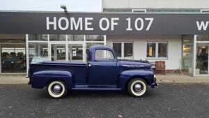 Image 1/18 of Ford F-1 "Woody" (1951)