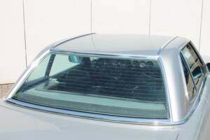 Image 18/23 of Mercedes-Benz 450 SL (1973)