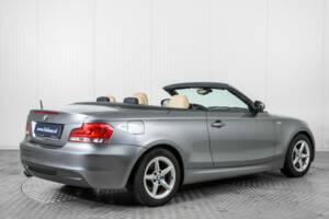 Immagine 2/50 di BMW 120i (2012)