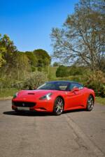 Afbeelding 7/50 van Ferrari California (2011)
